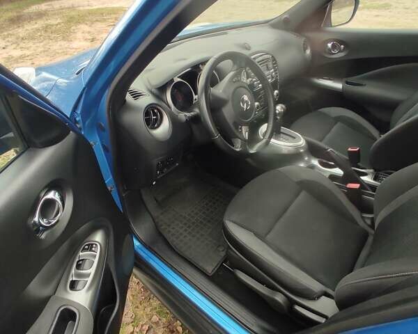 Синий Ниссан Жук, объемом двигателя 1.6 л и пробегом 105 тыс. км за 15550 $, фото 5 на Automoto.ua