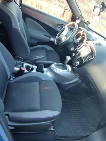 Синий Ниссан Жук, объемом двигателя 1.6 л и пробегом 99 тыс. км за 15000 $, фото 8 на Automoto.ua