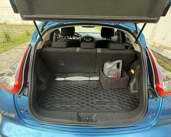 Синий Ниссан Жук, объемом двигателя 1.6 л и пробегом 52 тыс. км за 14200 $, фото 1 на Automoto.ua