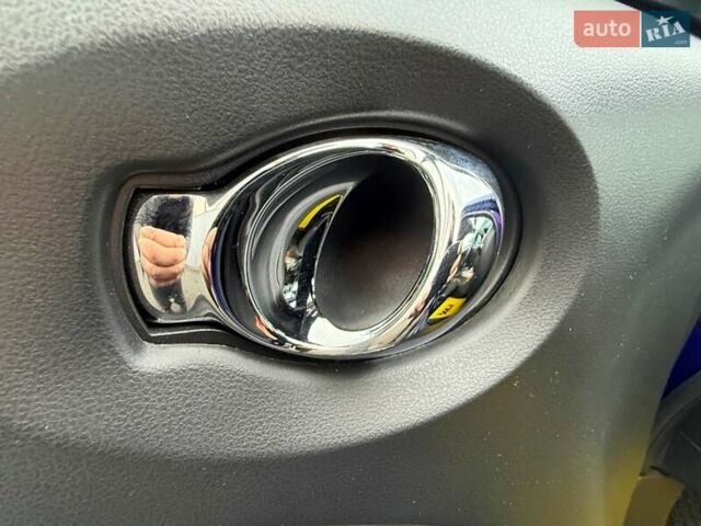 Синий Ниссан Жук, объемом двигателя 1.6 л и пробегом 22 тыс. км за 14800 $, фото 42 на Automoto.ua