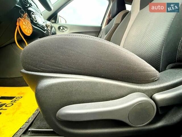 Синий Ниссан Жук, объемом двигателя 1.6 л и пробегом 22 тыс. км за 14800 $, фото 43 на Automoto.ua