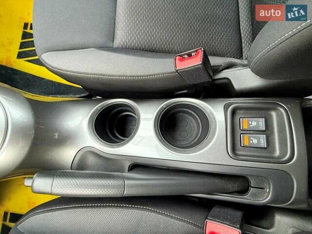 Синий Ниссан Жук, объемом двигателя 1.6 л и пробегом 22 тыс. км за 14800 $, фото 65 на Automoto.ua