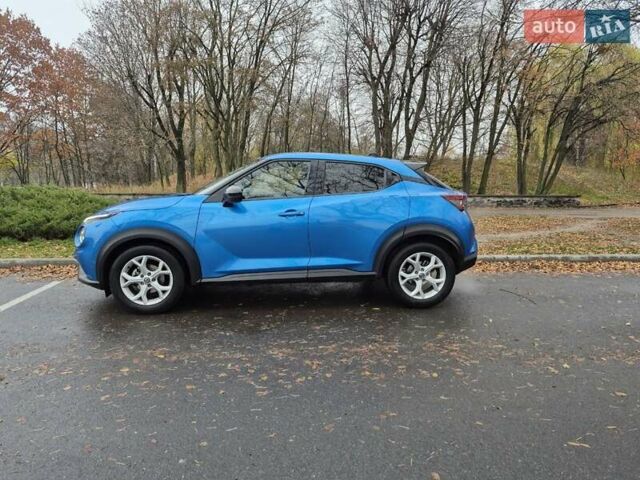 Синий Ниссан Жук, объемом двигателя 1 л и пробегом 37 тыс. км за 20100 $, фото 3 на Automoto.ua