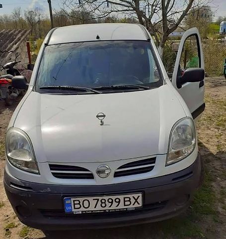Белый Ниссан Кубистар, объемом двигателя 1.5 л и пробегом 0 тыс. км за 4100 $, фото 3 на Automoto.ua