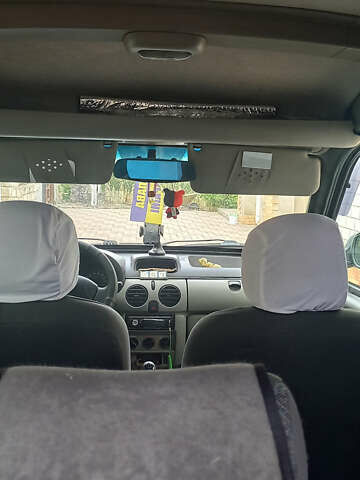 Белый Ниссан Кубистар, объемом двигателя 1.46 л и пробегом 247 тыс. км за 5000 $, фото 7 на Automoto.ua