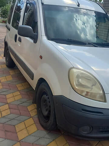 Белый Ниссан Кубистар, объемом двигателя 1.46 л и пробегом 247 тыс. км за 5000 $, фото 1 на Automoto.ua