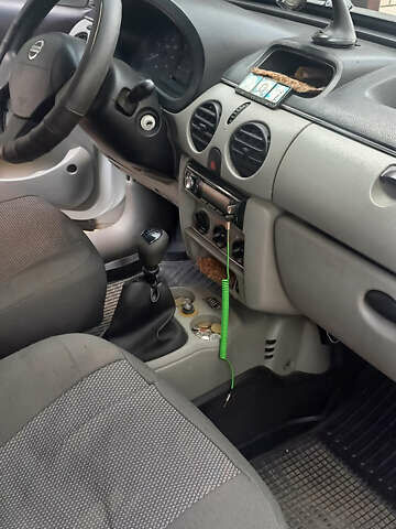 Белый Ниссан Кубистар, объемом двигателя 1.46 л и пробегом 247 тыс. км за 5000 $, фото 11 на Automoto.ua