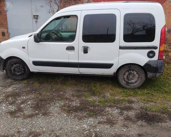 Белый Ниссан Кубистар, объемом двигателя 1.46 л и пробегом 400 тыс. км за 3000 $, фото 1 на Automoto.ua