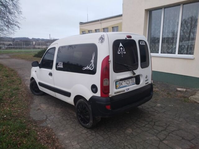 Білий Ніссан Кубістар, об'ємом двигуна 0 л та пробігом 380 тис. км за 2250 $, фото 5 на Automoto.ua