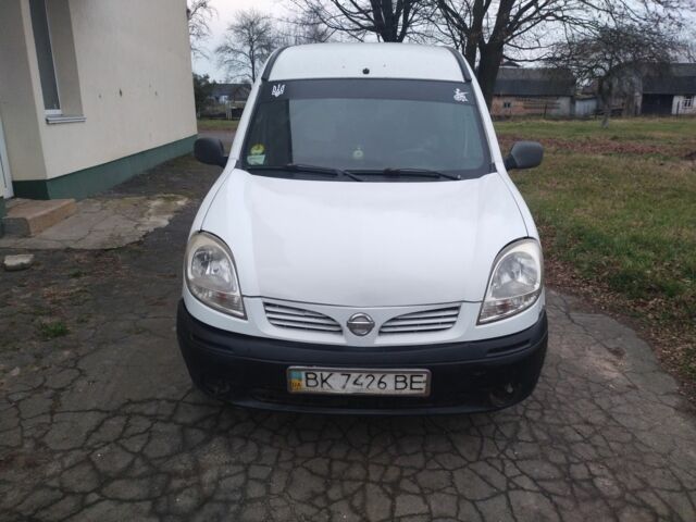 Білий Ніссан Кубістар, об'ємом двигуна 0 л та пробігом 380 тис. км за 2250 $, фото 4 на Automoto.ua