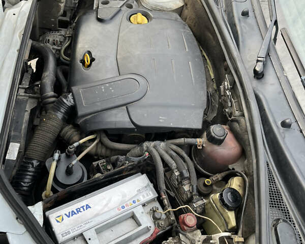 Белый Ниссан Кубистар, объемом двигателя 1.5 л и пробегом 200 тыс. км за 4600 $, фото 12 на Automoto.ua