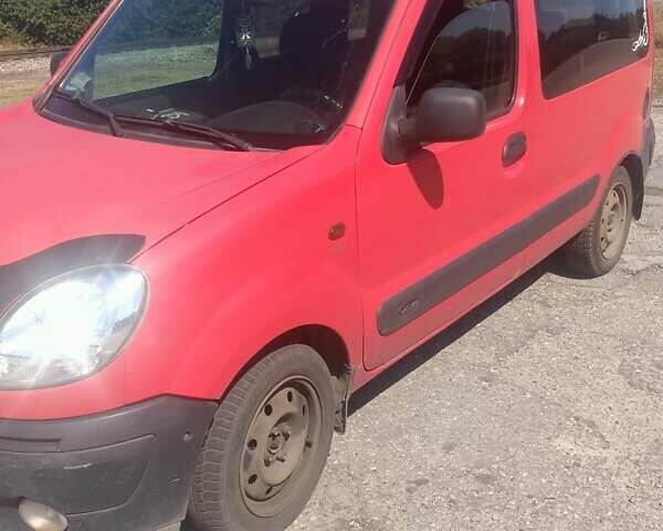 Красный Ниссан Кубистар, объемом двигателя 1.5 л и пробегом 230 тыс. км за 4500 $, фото 10 на Automoto.ua