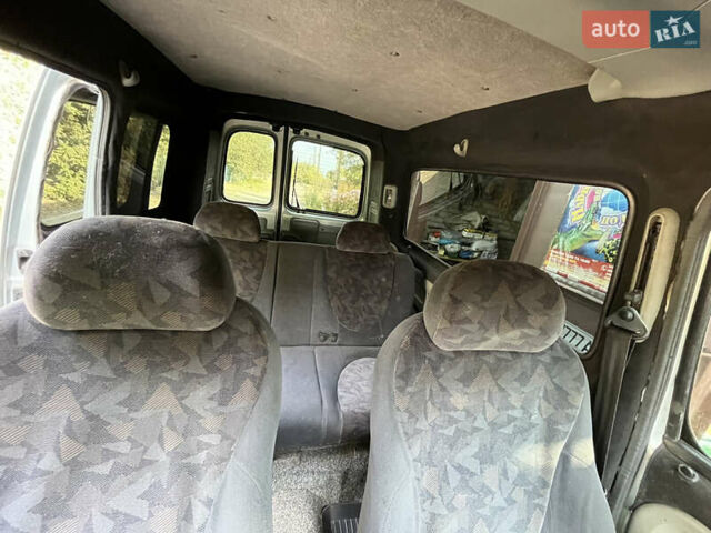 Ниссан Кубистар, объемом двигателя 1.5 л и пробегом 360 тыс. км за 3700 $, фото 11 на Automoto.ua