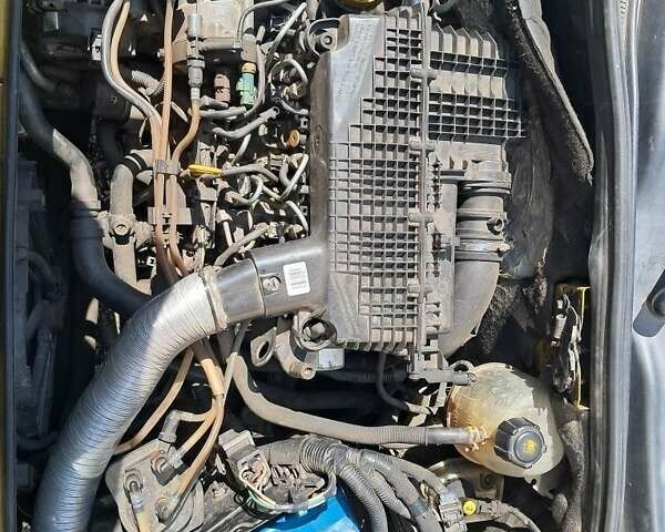 Желтый Ниссан Кубистар, объемом двигателя 1.5 л и пробегом 270 тыс. км за 3200 $, фото 8 на Automoto.ua