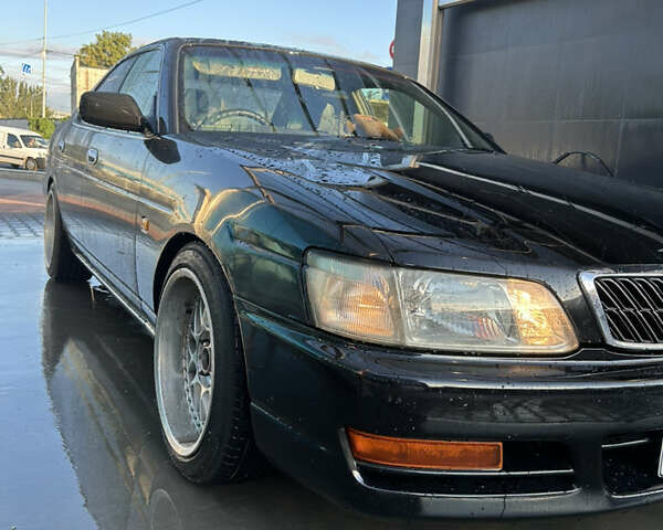 Черный Ниссан Лаурел, объемом двигателя 0 л и пробегом 314 тыс. км за 6500 $, фото 1 на Automoto.ua