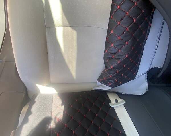 Белый Ниссан Лиф, объемом двигателя 0 л и пробегом 160 тыс. км за 6500 $, фото 11 на Automoto.ua