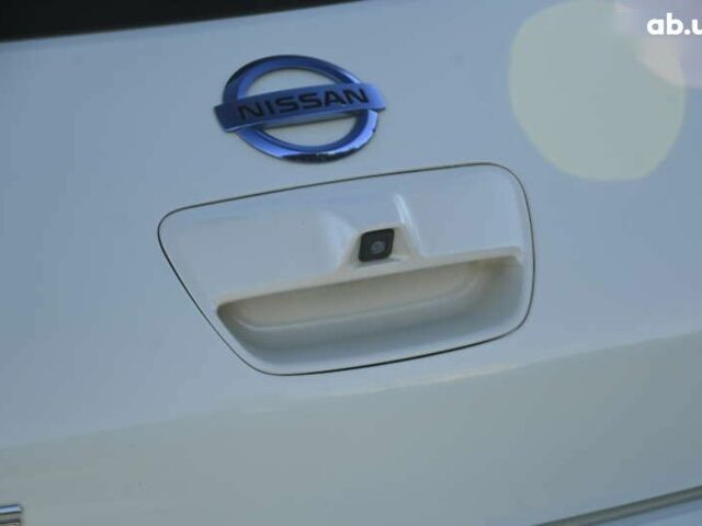 Белый Ниссан Лиф, объемом двигателя 0 л и пробегом 142 тыс. км за 5800 $, фото 12 на Automoto.ua