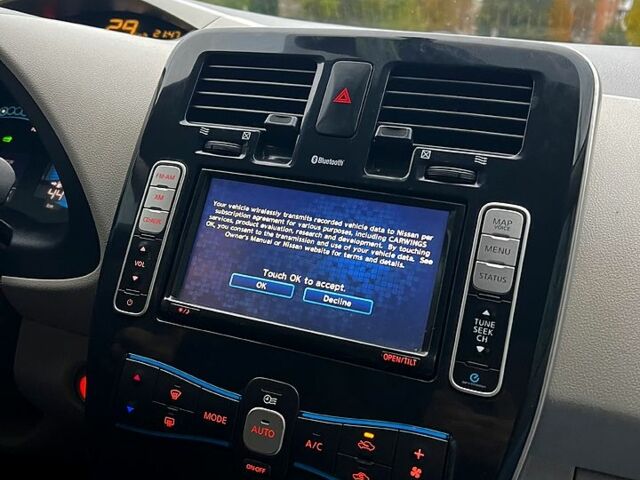 Белый Ниссан Лиф, объемом двигателя 80 л и пробегом 130 тыс. км за 4000 $, фото 7 на Automoto.ua