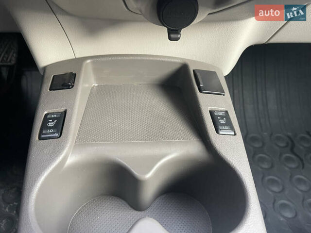 Білий Ніссан Ліф, об'ємом двигуна 0 л та пробігом 162 тис. км за 4000 $, фото 16 на Automoto.ua