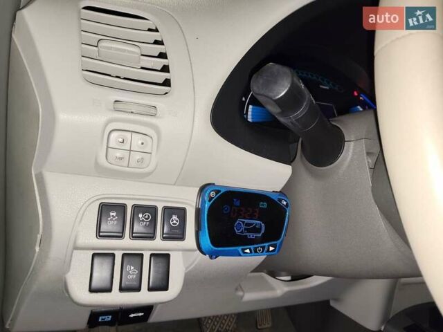 Білий Ніссан Ліф, об'ємом двигуна 0 л та пробігом 173 тис. км за 3800 $, фото 3 на Automoto.ua