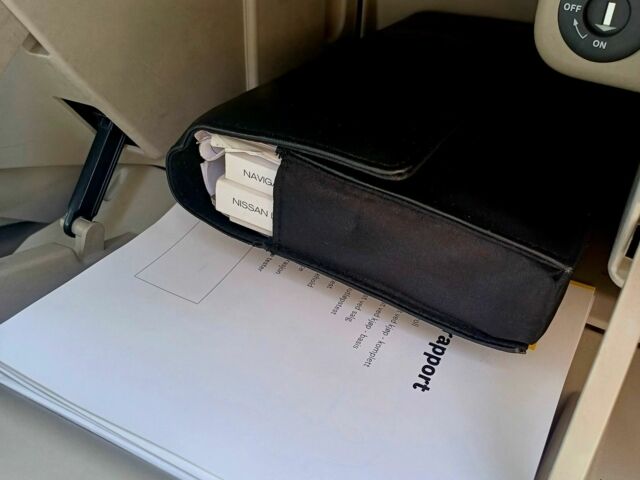 Белый Ниссан Лиф, объемом двигателя 0 л и пробегом 140 тыс. км за 5099 $, фото 21 на Automoto.ua