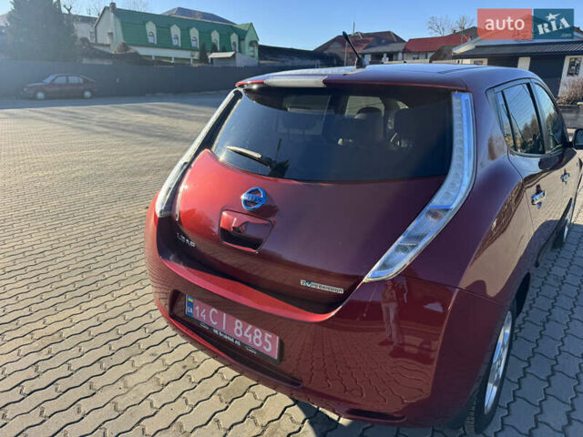 Білий Ніссан Ліф, об'ємом двигуна 0 л та пробігом 133 тис. км за 4500 $, фото 8 на Automoto.ua