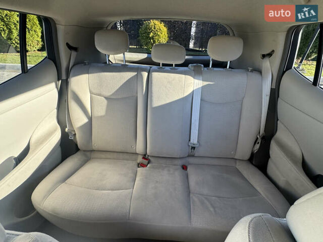 Білий Ніссан Ліф, об'ємом двигуна 0 л та пробігом 133 тис. км за 4500 $, фото 19 на Automoto.ua