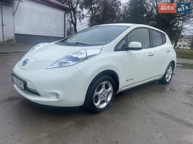 Белый Ниссан Лиф, объемом двигателя 0 л и пробегом 190 тыс. км за 4333 $, фото 20 на Automoto.ua