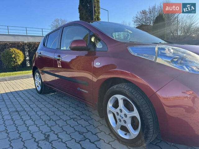 Білий Ніссан Ліф, об'ємом двигуна 0 л та пробігом 133 тис. км за 4500 $, фото 5 на Automoto.ua