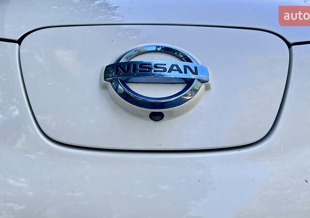 Білий Ніссан Ліф, об'ємом двигуна 0 л та пробігом 150 тис. км за 6800 $, фото 16 на Automoto.ua