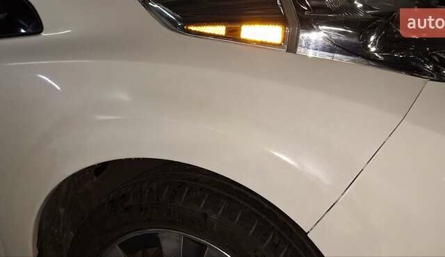 Білий Ніссан Ліф, об'ємом двигуна 0 л та пробігом 217 тис. км за 10500 $, фото 23 на Automoto.ua