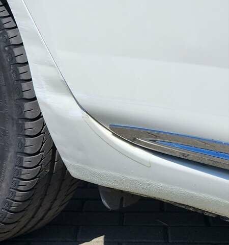 Белый Ниссан Лиф, объемом двигателя 0 л и пробегом 137 тыс. км за 6500 $, фото 28 на Automoto.ua