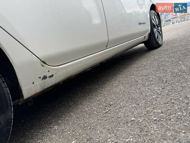 Белый Ниссан Лиф, объемом двигателя 0 л и пробегом 283 тыс. км за 5200 $, фото 20 на Automoto.ua