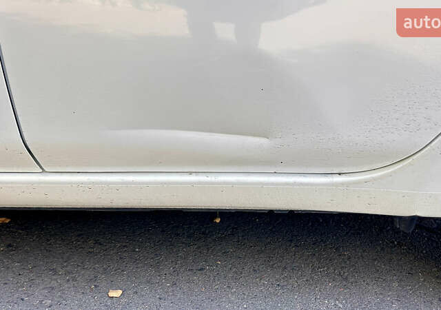 Білий Ніссан Ліф, об'ємом двигуна 0 л та пробігом 150 тис. км за 6800 $, фото 9 на Automoto.ua