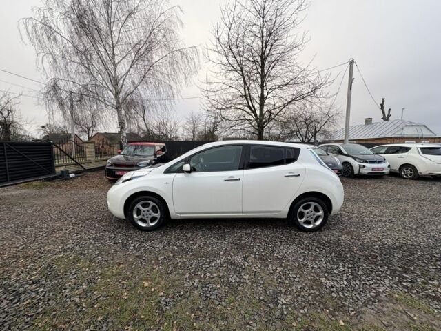 Белый Ниссан Лиф, объемом двигателя 0 л и пробегом 116 тыс. км за 6500 $, фото 18 на Automoto.ua