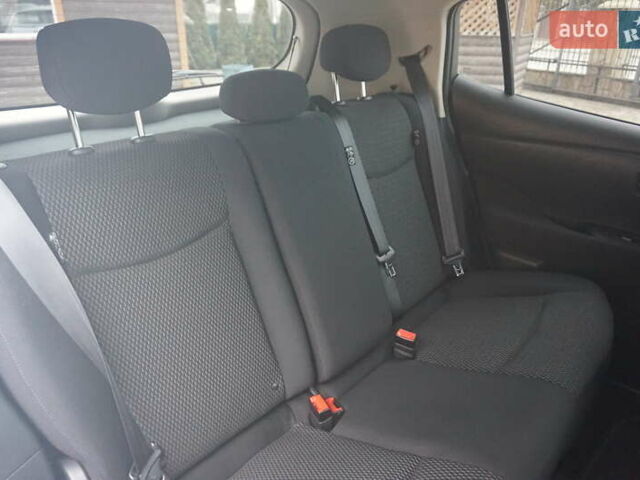 Білий Ніссан Ліф, об'ємом двигуна 0 л та пробігом 138 тис. км за 5888 $, фото 45 на Automoto.ua