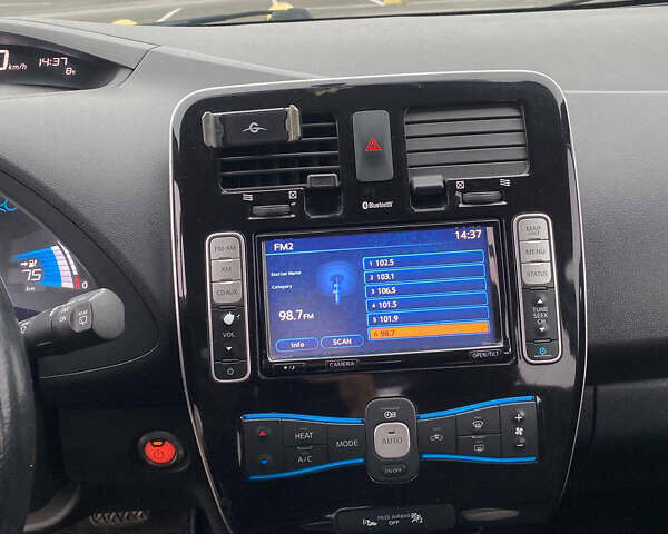 Белый Ниссан Лиф, объемом двигателя 0 л и пробегом 90 тыс. км за 6700 $, фото 12 на Automoto.ua