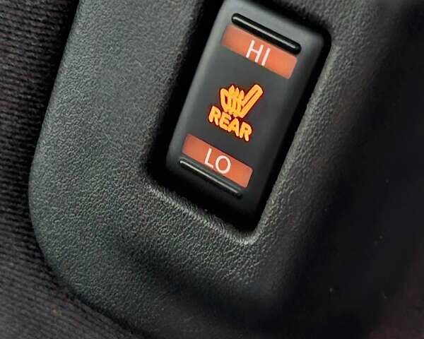 Белый Ниссан Лиф, объемом двигателя 0 л и пробегом 88 тыс. км за 7900 $, фото 4 на Automoto.ua