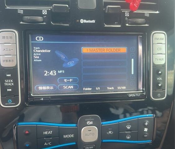 Белый Ниссан Лиф, объемом двигателя 0 л и пробегом 81 тыс. км за 6900 $, фото 7 на Automoto.ua