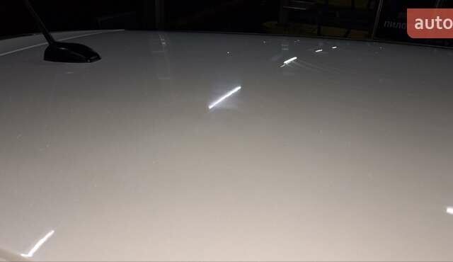 Білий Ніссан Ліф, об'ємом двигуна 0 л та пробігом 217 тис. км за 10500 $, фото 19 на Automoto.ua