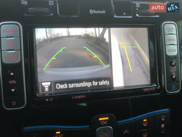 Белый Ниссан Лиф, объемом двигателя 0 л и пробегом 170 тыс. км за 8500 $, фото 13 на Automoto.ua