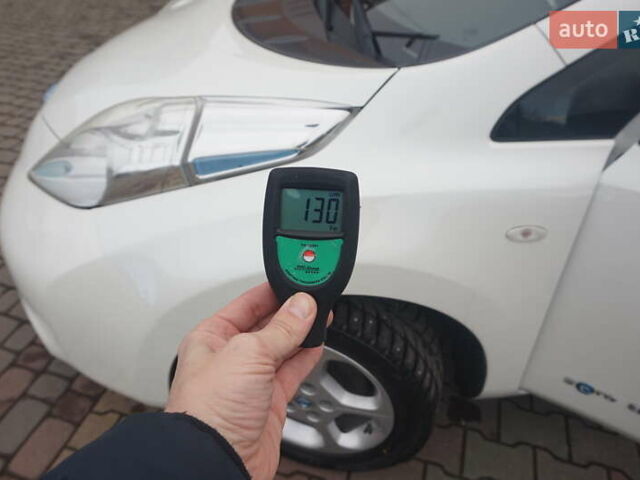 Білий Ніссан Ліф, об'ємом двигуна 0 л та пробігом 138 тис. км за 5888 $, фото 63 на Automoto.ua