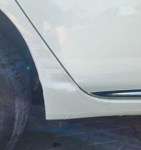 Белый Ниссан Лиф, объемом двигателя 0 л и пробегом 137 тыс. км за 6500 $, фото 11 на Automoto.ua