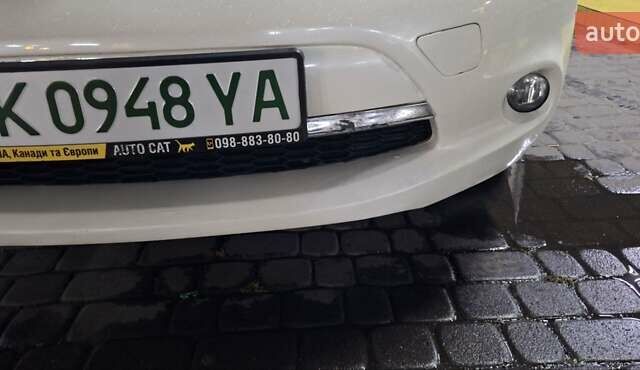 Білий Ніссан Ліф, об'ємом двигуна 0 л та пробігом 217 тис. км за 10500 $, фото 15 на Automoto.ua