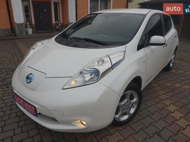 Білий Ніссан Ліф, об'ємом двигуна 0 л та пробігом 138 тис. км за 5888 $, фото 14 на Automoto.ua