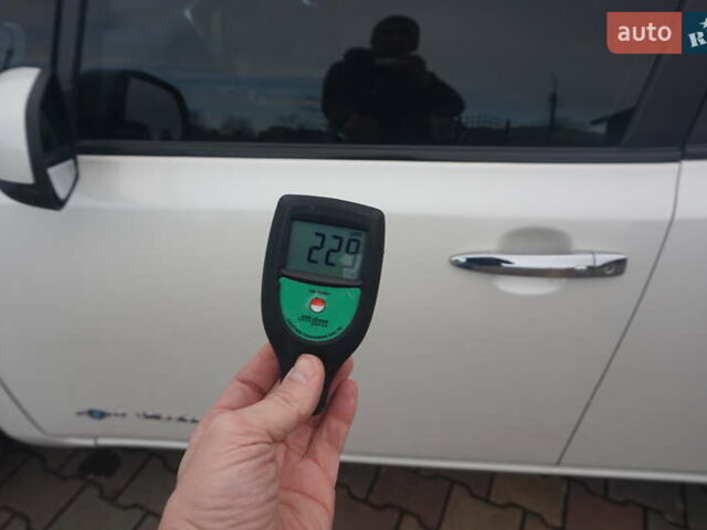 Білий Ніссан Ліф, об'ємом двигуна 0 л та пробігом 138 тис. км за 5888 $, фото 65 на Automoto.ua