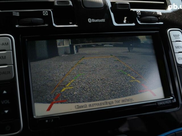 Белый Ниссан Лиф, объемом двигателя 0 л и пробегом 190 тыс. км за 5999 $, фото 15 на Automoto.ua