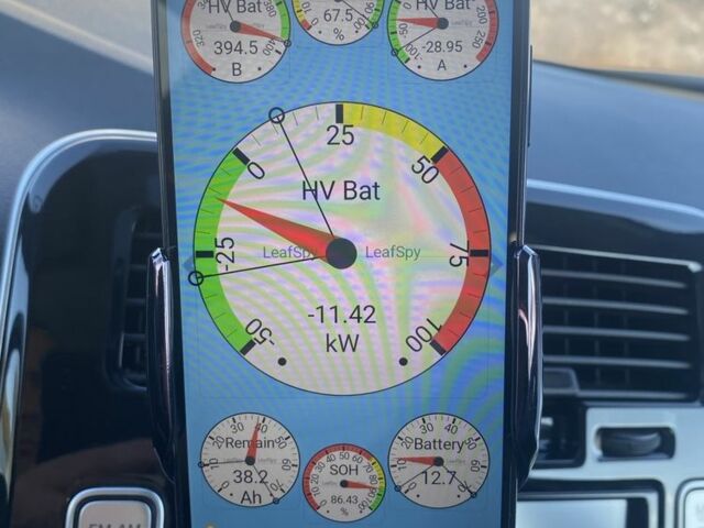 Белый Ниссан Лиф, объемом двигателя 0 л и пробегом 83 тыс. км за 7250 $, фото 9 на Automoto.ua