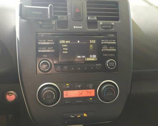 Білий Ніссан Ліф, об'ємом двигуна 0 л та пробігом 191 тис. км за 6700 $, фото 8 на Automoto.ua