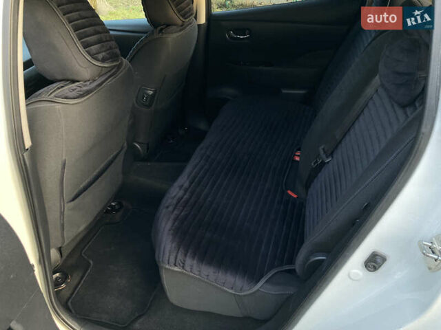 Білий Ніссан Ліф, об'ємом двигуна 0 л та пробігом 136 тис. км за 7500 $, фото 10 на Automoto.ua